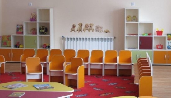 Обявени са свободните места за детски ясли и градини в